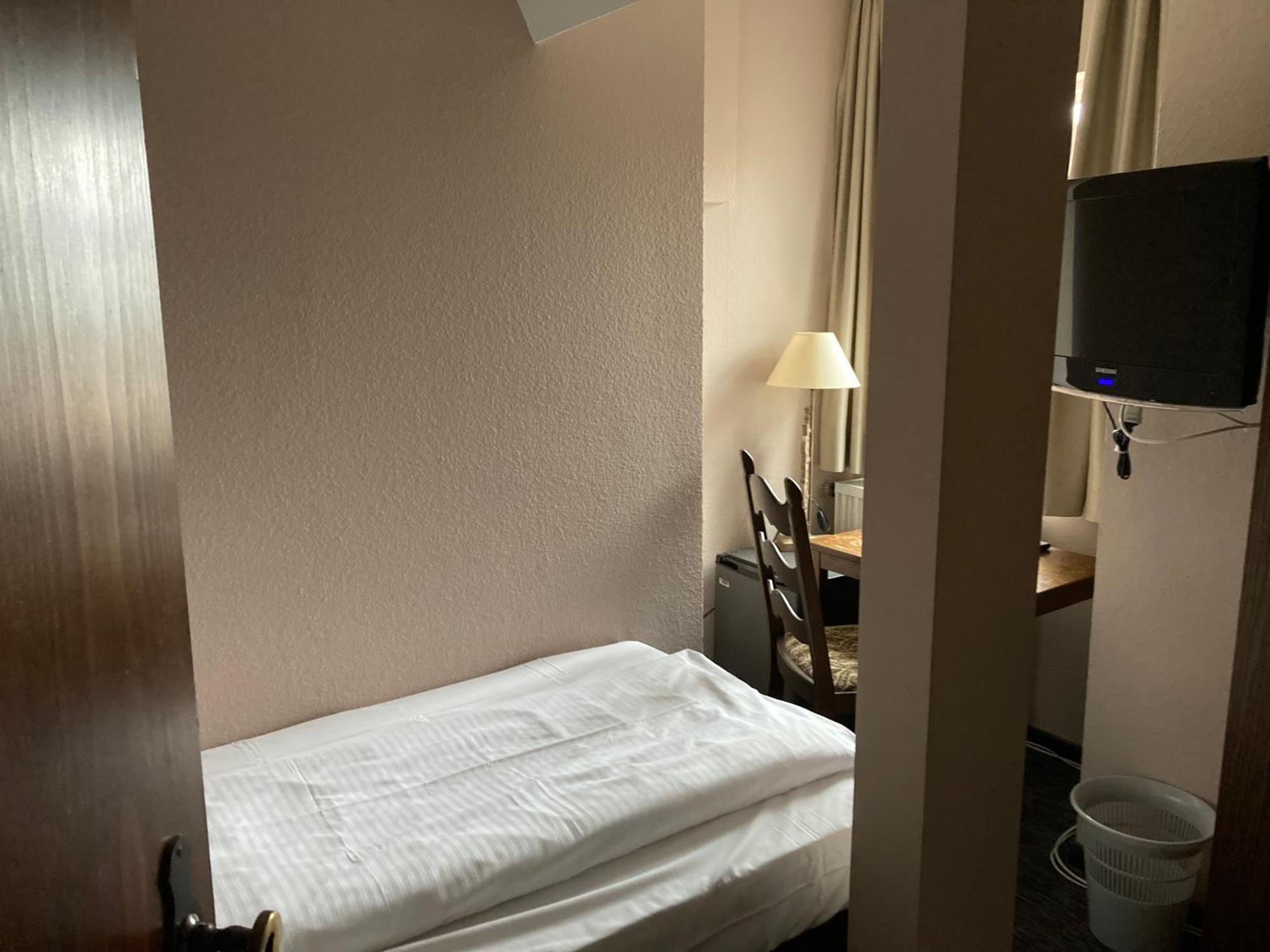 Hotel Schmuckkaestchen 米尔滕贝格 外观 照片
