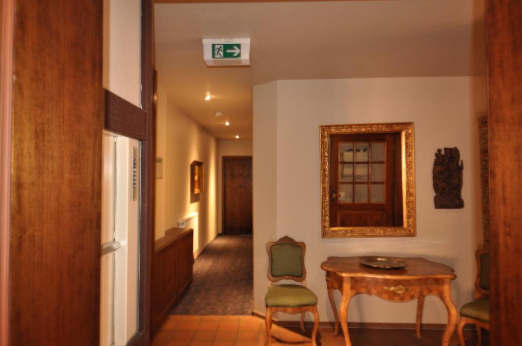 Hotel Schmuckkaestchen 米尔滕贝格 外观 照片